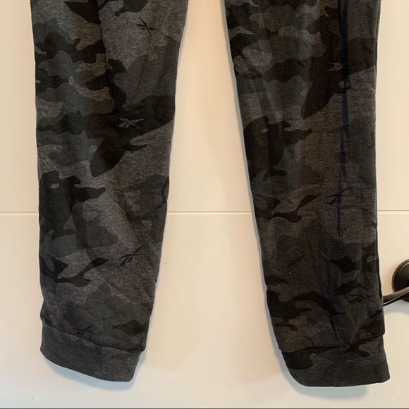Reebok | Camo Joggers Pants - Picture 10 of 13
